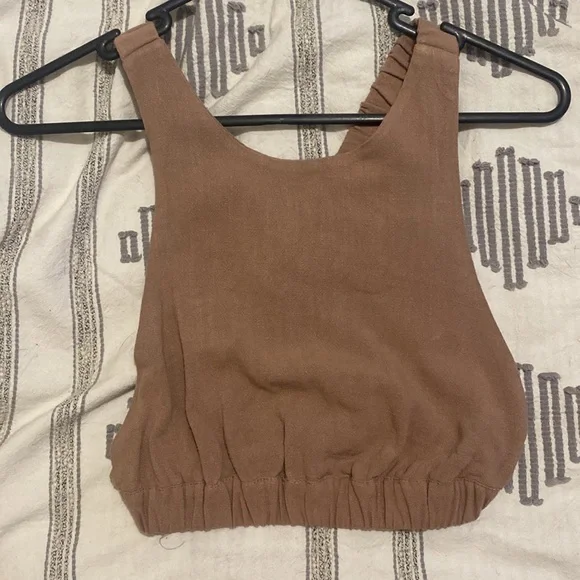 Mostly supre branded sized between 6-8 - Picture 3 of 16